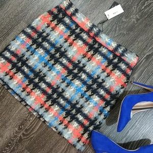 🆕Plaid Navy/ Gold Tweed Modern Milly Mini Skirt